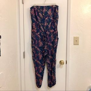 HOLD 💖 Mudd Strapless Jumpsuit